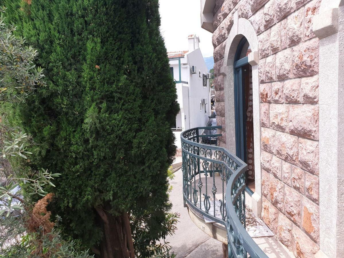 Zoro Apartments Sveti Stefan Dış mekan fotoğraf