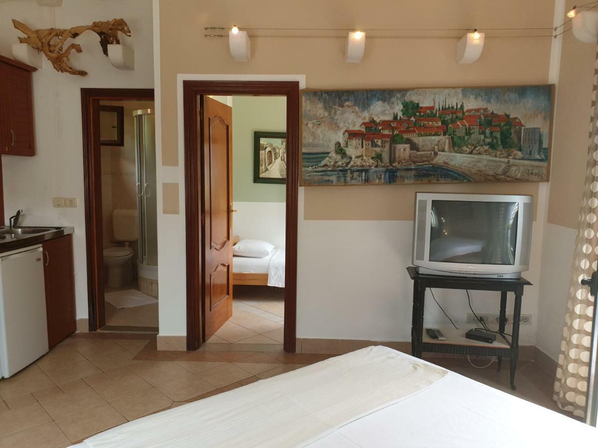 Zoro Apartments Sveti Stefan Dış mekan fotoğraf