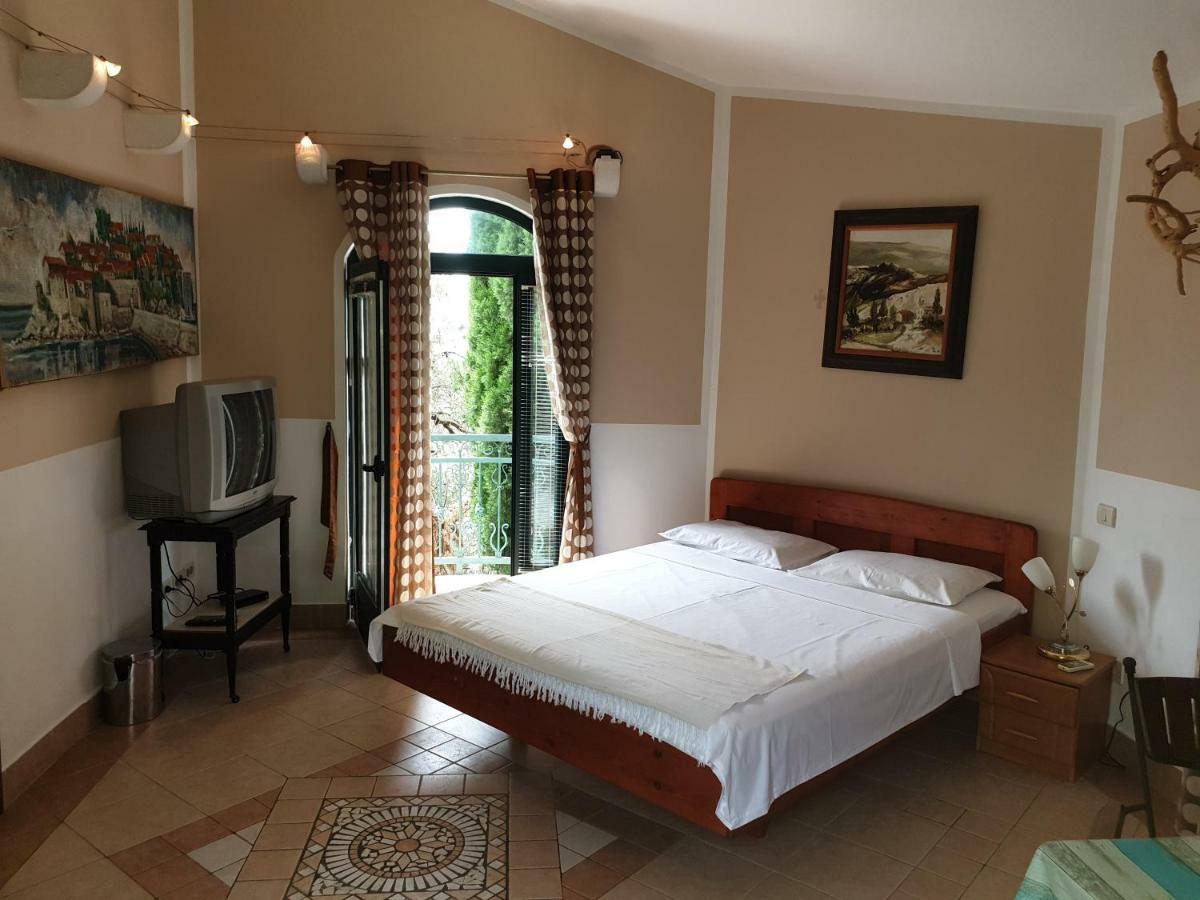 Zoro Apartments Sveti Stefan Dış mekan fotoğraf